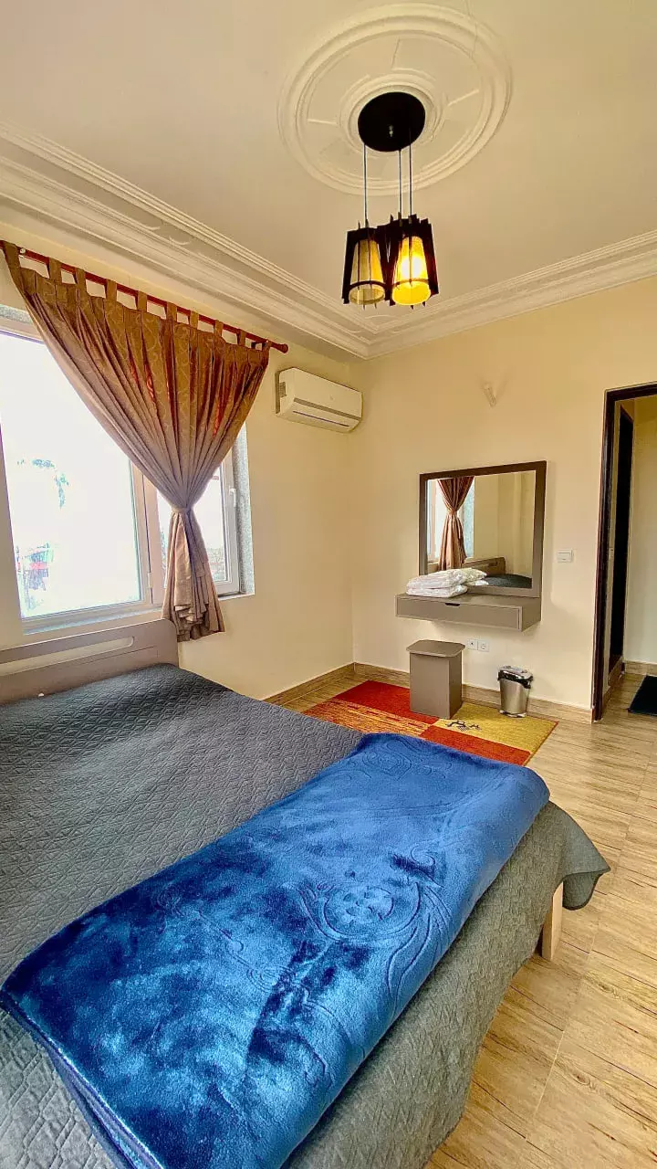 Alibaba https://cdn.alibaba.ir/ostorage/hotel-accommodation-images/685ad010a1e6f83605b739e7_دو خوابه برای چهار نفر (2).webp